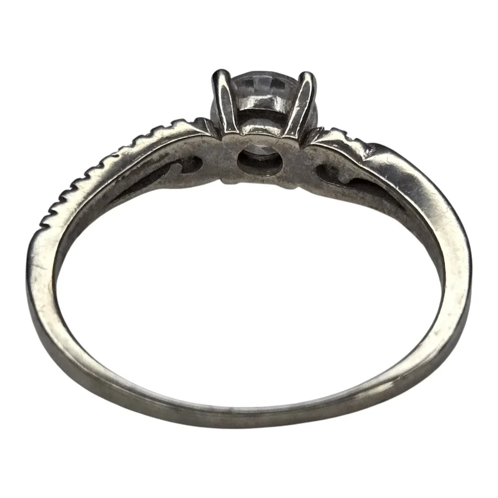 Vintage Solitaire Ring Size 9 Sterling Silver Cubic Zirconia Bypass Band S925